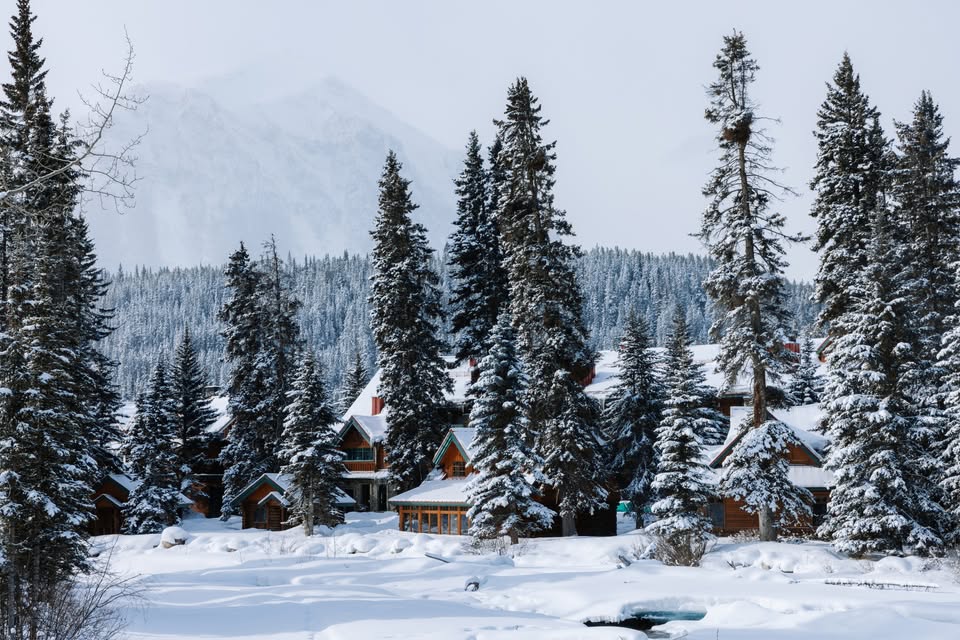 Lake Louise hotel